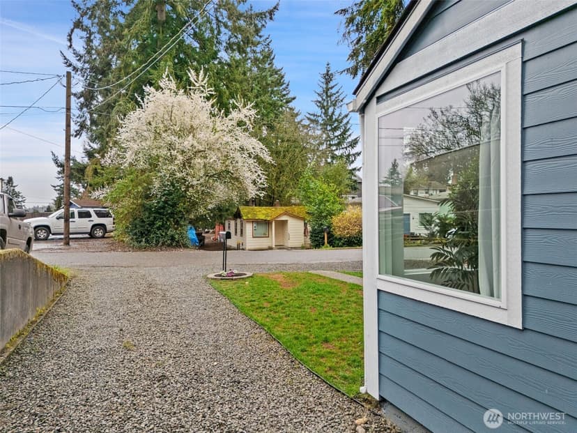 Property photo for 4110 W J Street, Bremerton photo 24