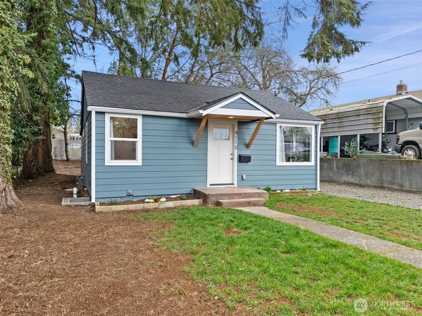 Property photo for 4110 W J Street, Bremerton photo 2