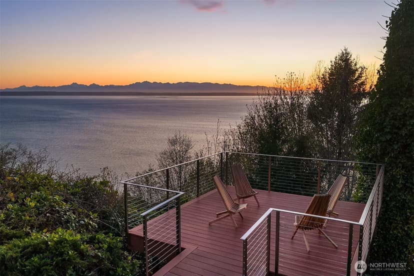 Property photo for 12524 Marine View Drive, Edmonds photo 37