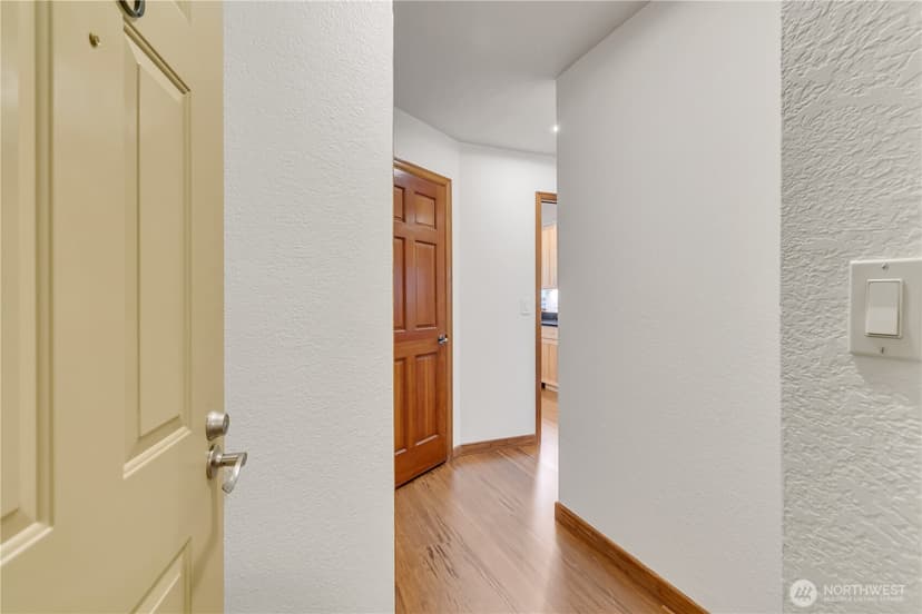 Property photo for 909 N I Street #205, Tacoma photo 4