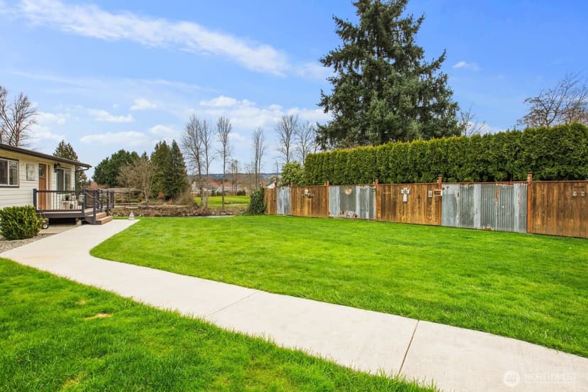 Property photo for 14619 80th Street E, Puyallup photo 27