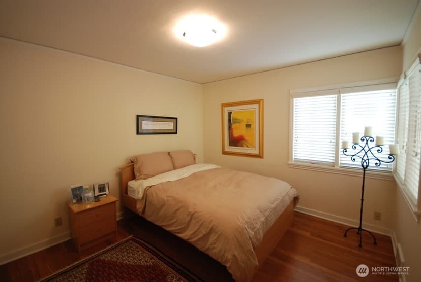 Property photo for 3950 Lake WA Boulevard NE, Kirkland photo 10