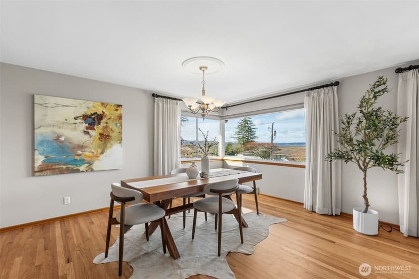Property photo for 18502 Normandy Terrace SW, Normandy Park photo 5