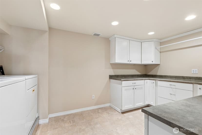 Property photo for 18502 Normandy Terrace SW, Normandy Park photo 19