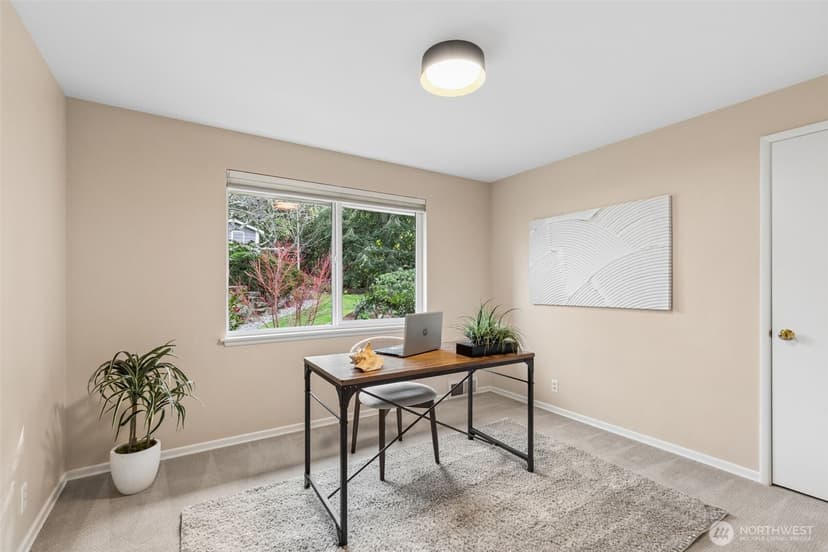 Property photo for 18502 Normandy Terrace SW, Normandy Park photo 12