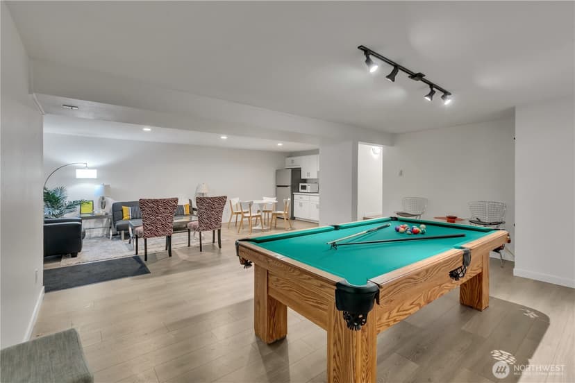 Property photo for 2253 Gilman Drive W #105, Seattle photo 31