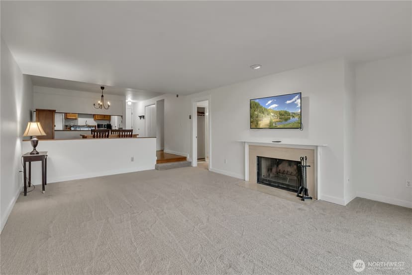 Property photo for 2253 Gilman Drive W #105, Seattle photo 8