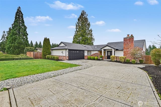 Property photo for 532 172 nd Place NE, Bellevue photo 2