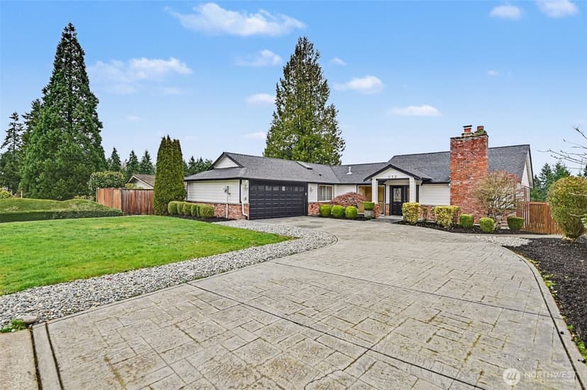 Property photo for 532 172 nd Place NE, Bellevue photo 2