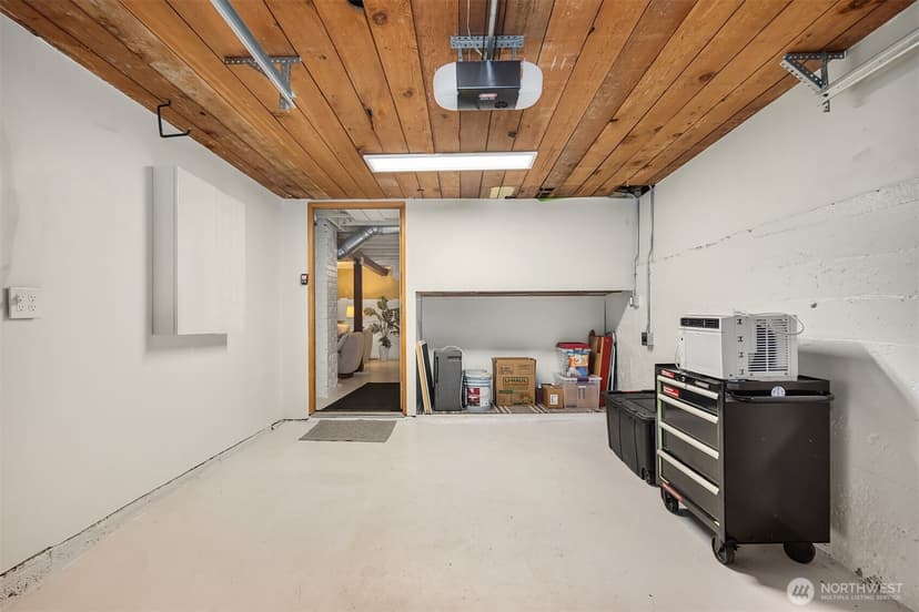 Property photo for 832 NW 67th Street, Seattle photo 22
