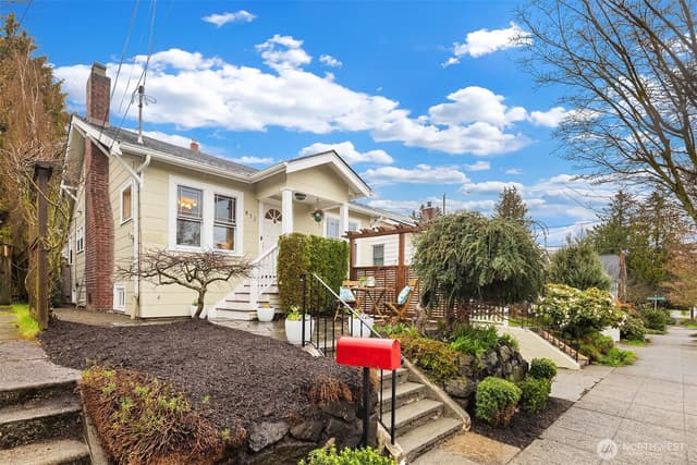 Property photo for 832 NW 67th Street, Seattle