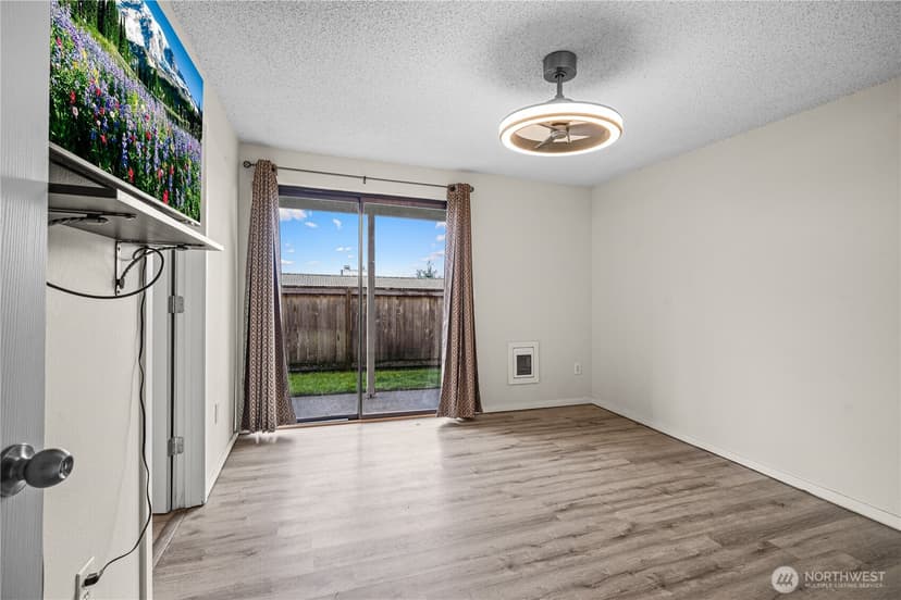 Property photo for 110 19th Avenue SE #16, Puyallup photo 12
