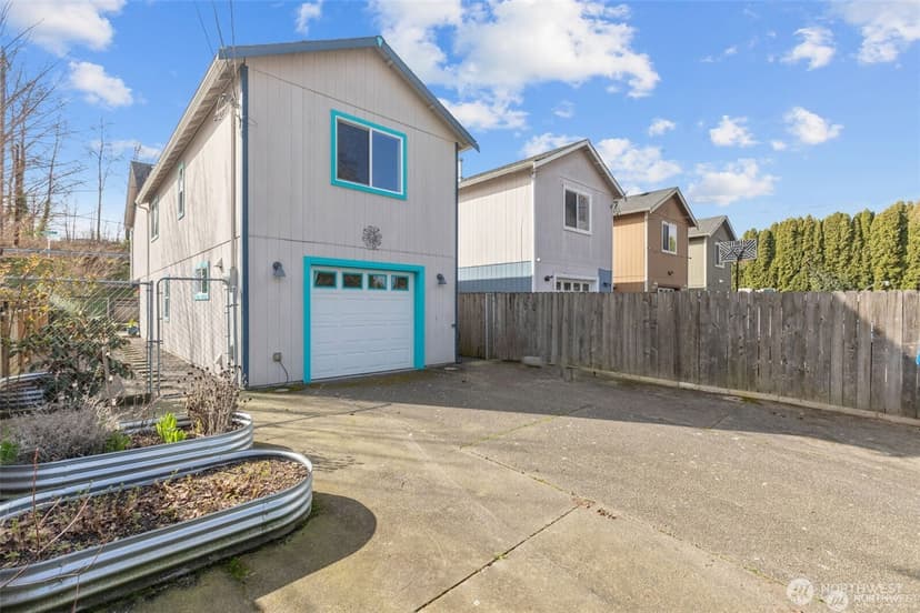Property photo for 1450 S Donovan Street, Seattle photo 32