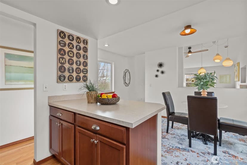 Property photo for 1450 S Donovan Street, Seattle photo 14
