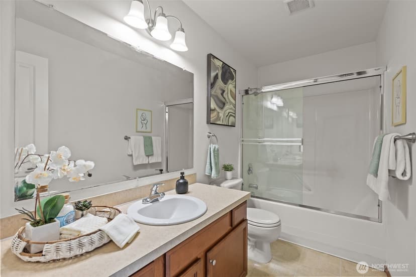 Property photo for 1450 S Donovan Street, Seattle photo 24