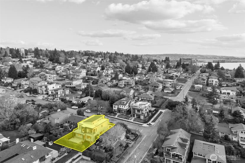 Property photo for 904 N 33rd Place, Renton photo 40