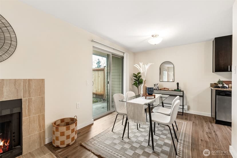 Property photo for 9810 28th Avenue SW #B101, Seattle photo 5