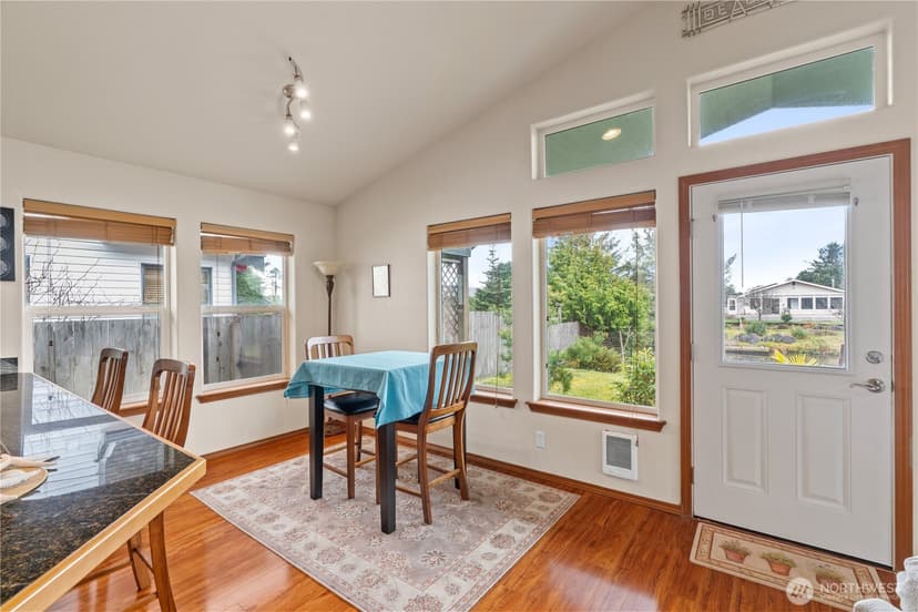 Property photo for 329 Cockle Street SW, Ocean Shores photo 8
