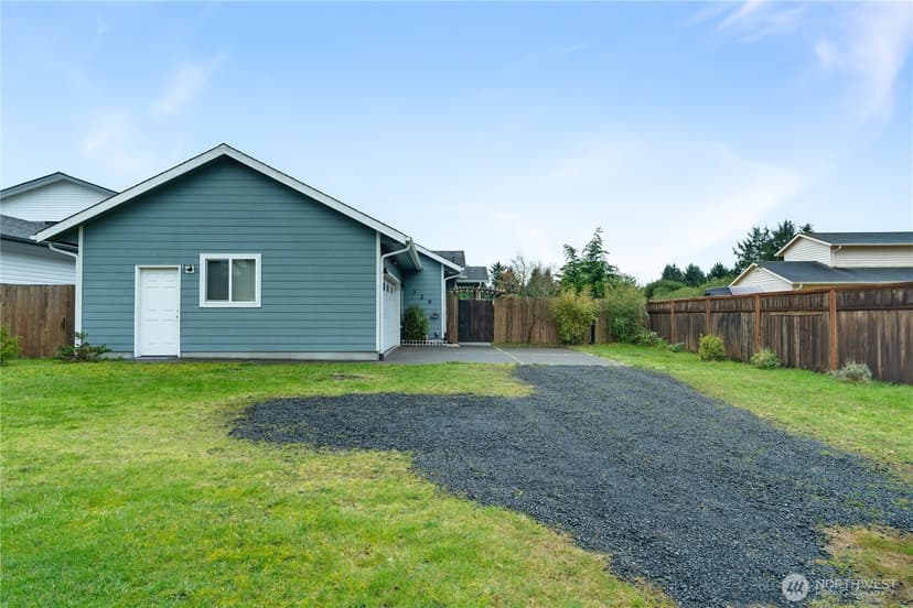 Property photo for 329 Cockle Street SW, Ocean Shores photo 26