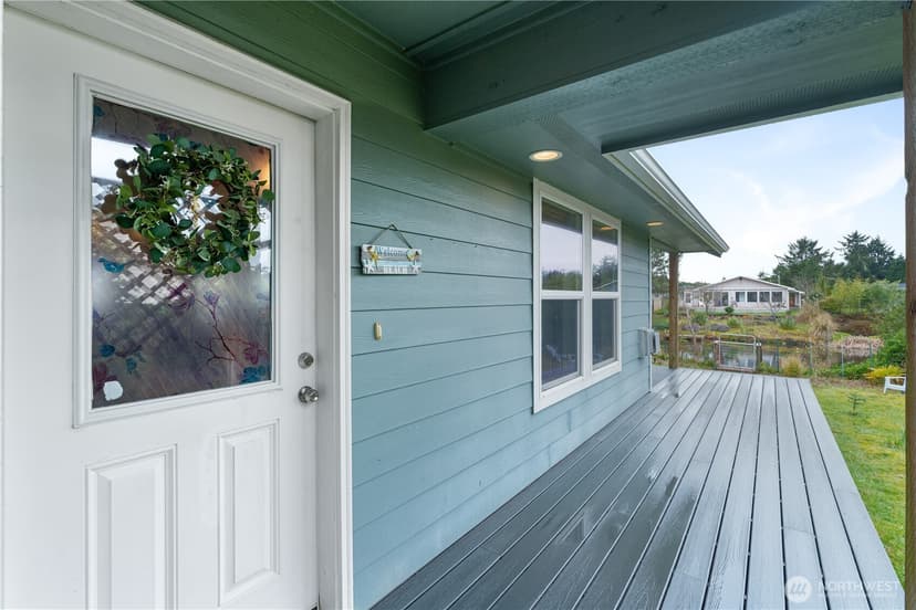 Property photo for 329 Cockle Street SW, Ocean Shores photo 3