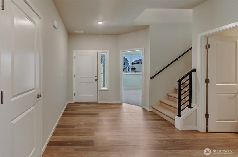 Property photo for 18309 37th Avenue E, Tacoma photo 8