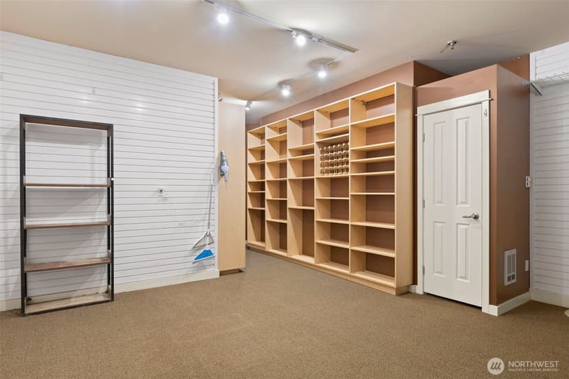 Property photo for 7709 Fairway Avenue SE #102, Snoqualmie photo 23