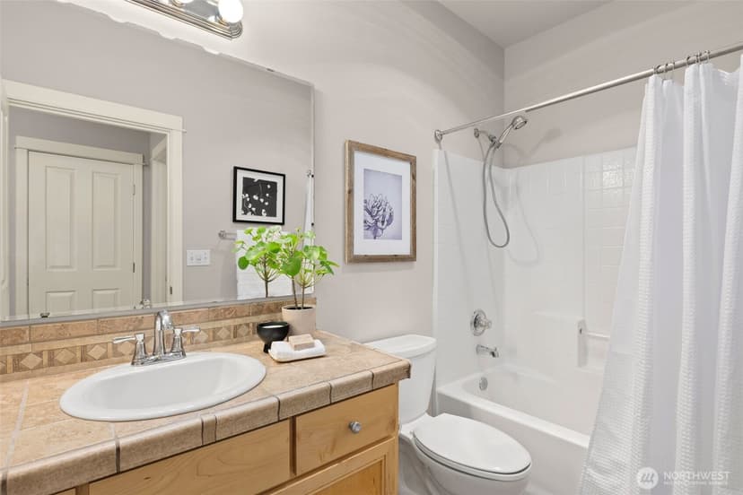 Property photo for 7709 Fairway Avenue SE #102, Snoqualmie photo 15