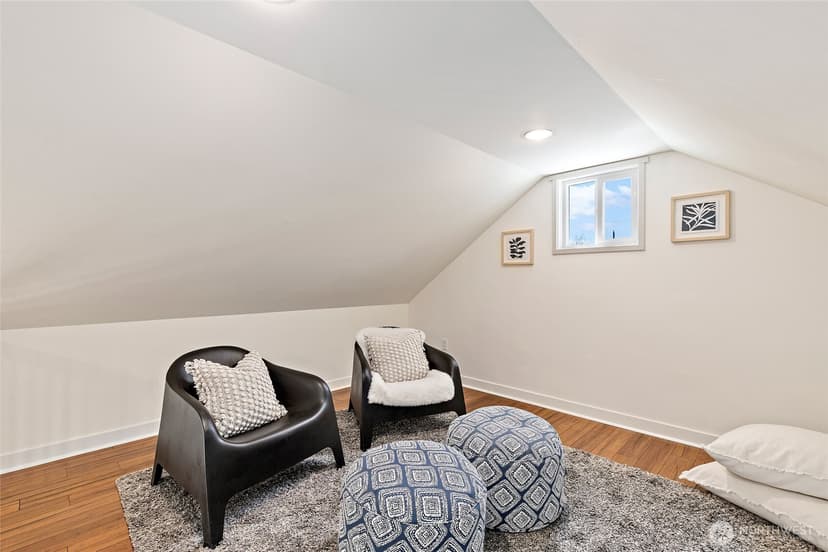 Property photo for 3019 Garlough Avenue SW, Seattle photo 20