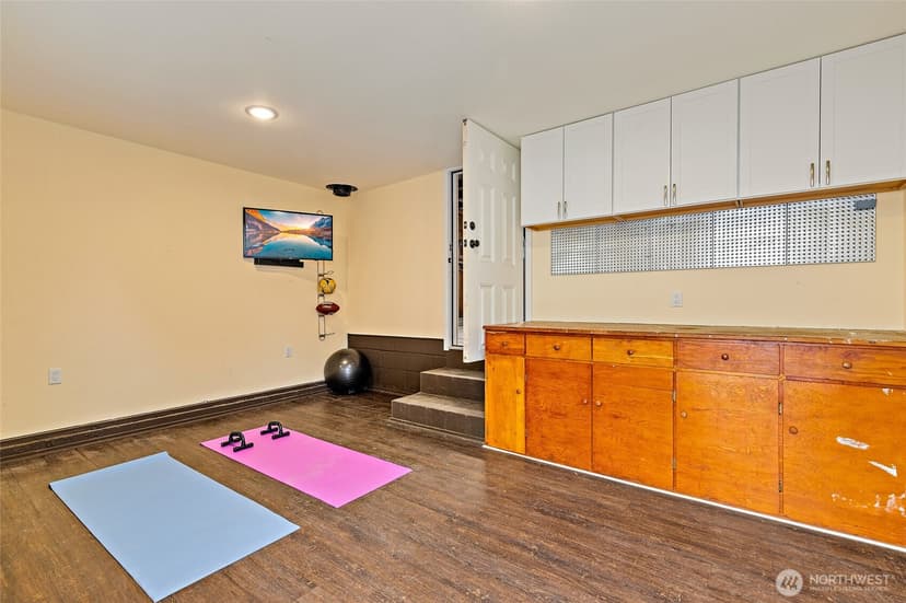 Property photo for 3019 Garlough Avenue SW, Seattle photo 34