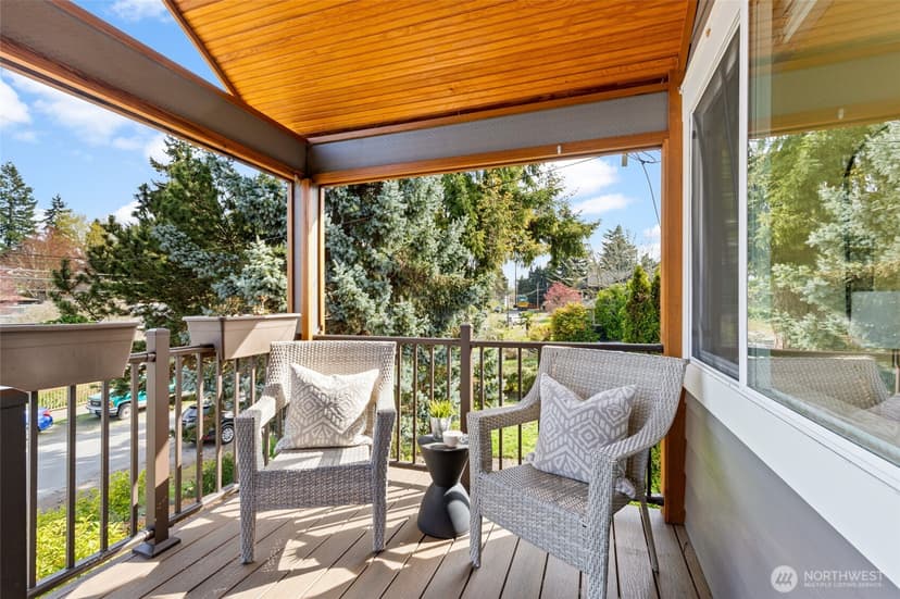 Property photo for 3019 Garlough Avenue SW, Seattle photo 2