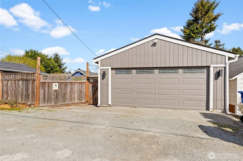Property photo for 3019 Garlough Avenue SW, Seattle photo 32