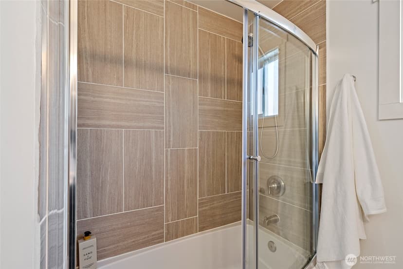 Property photo for 3019 Garlough Avenue SW, Seattle photo 18