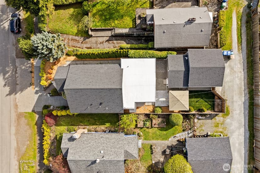 Property photo for 3019 Garlough Avenue SW, Seattle photo 37