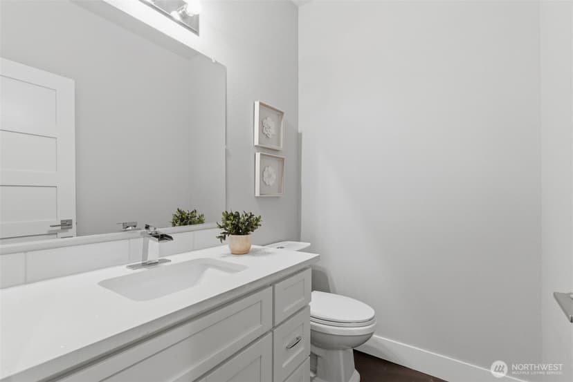 Property photo for 6405 84th Avenue Ct W, University Place photo 29