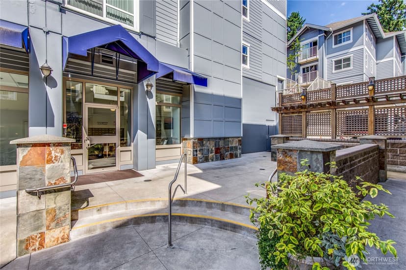 Property photo for 300 High School Road NE #300, Bainbridge Island photo 23