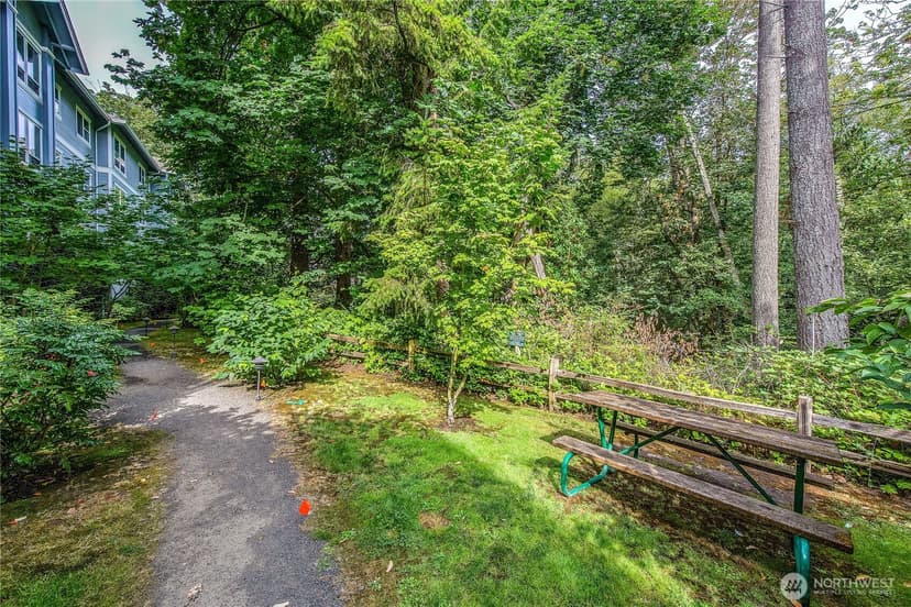 Property photo for 300 High School Road NE #300, Bainbridge Island photo 31