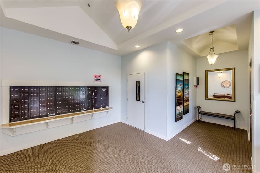 Property photo for 300 High School Road NE #300, Bainbridge Island photo 28