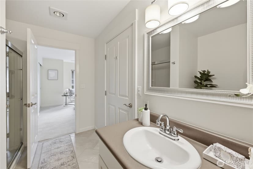 Property photo for 300 High School Road NE #300, Bainbridge Island photo 11