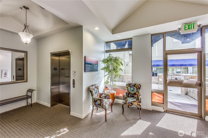 Property photo for 300 High School Road NE #300, Bainbridge Island photo 27