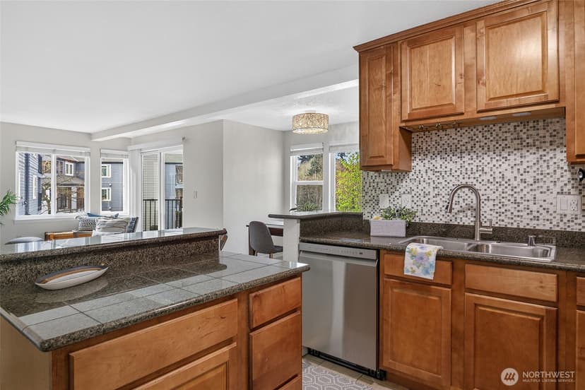 Property photo for 20324 Bothell-Everett Highway #F204, Bothell photo 5