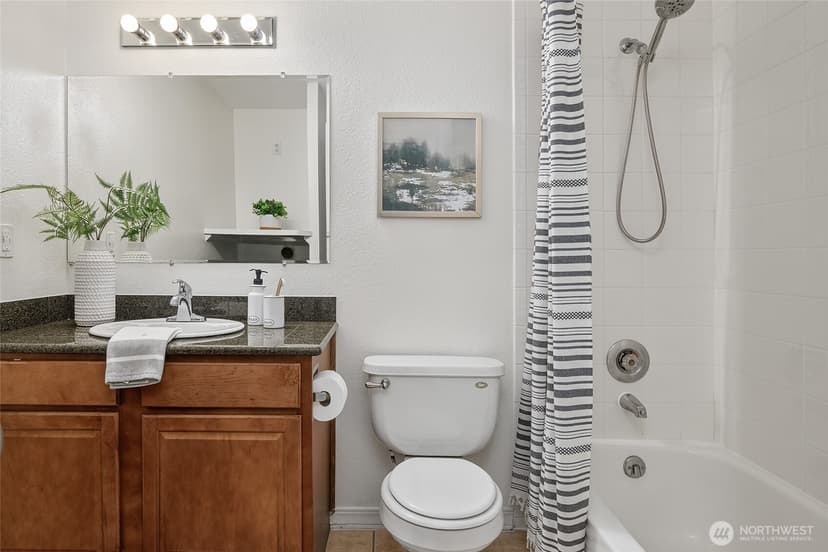 Property photo for 20324 Bothell-Everett Highway #F204, Bothell photo 10