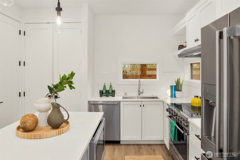 Property photo for 7637 46th Avenue S #A, Seattle photo 13