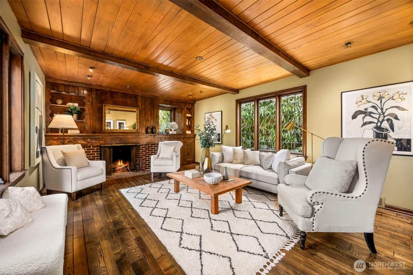 Property photo for 4006 NE 38th Street, Seattle photo 11