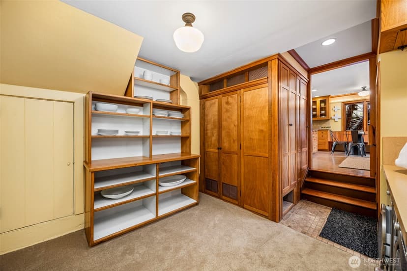 Property photo for 4006 NE 38th Street, Seattle photo 21