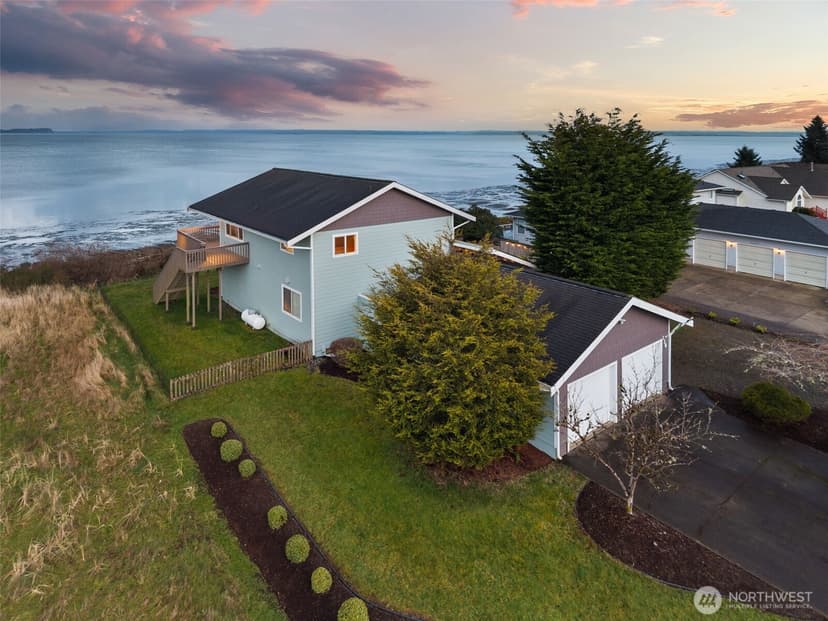 Property photo for 138 Sunrise Avenue SE, Ocean Shores photo 29