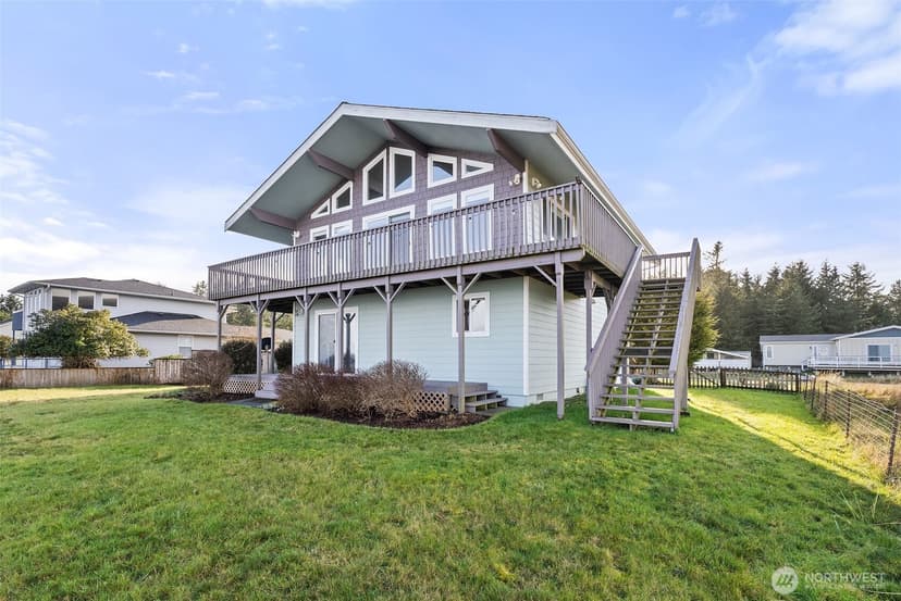 Property photo for 138 Sunrise Avenue SE, Ocean Shores photo 27
