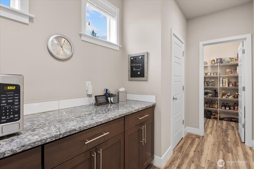 Property photo for 715 153rd Street SW, Lynnwood photo 16