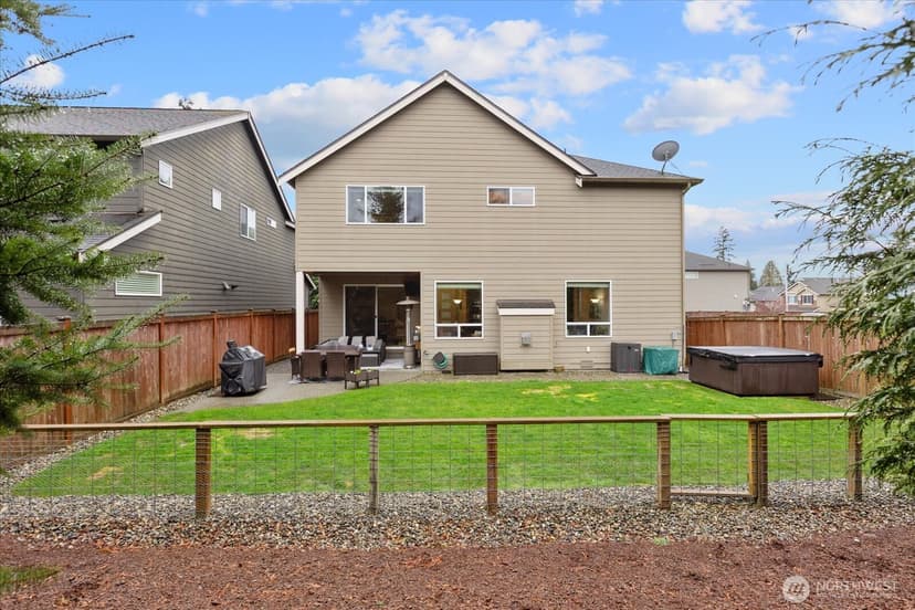 Property photo for 715 153rd Street SW, Lynnwood photo 36