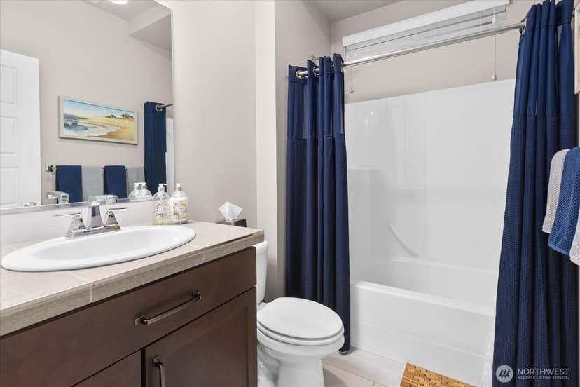 Property photo for 715 153rd Street SW, Lynnwood photo 6