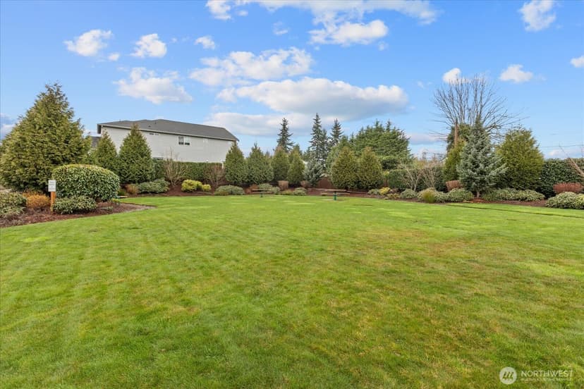 Property photo for 715 153rd Street SW, Lynnwood photo 38